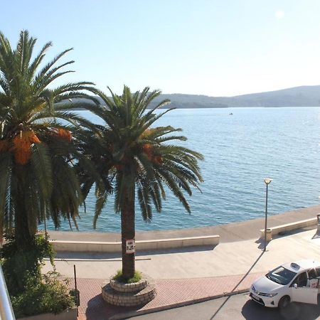 Chic Apartment In The City Center By The Sea ティヴァト エクステリア 写真